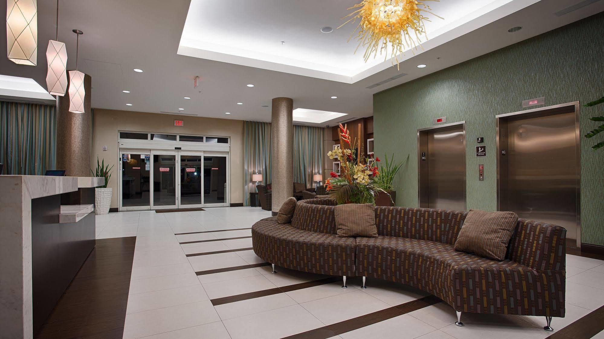 Best Western Plus Miami Intl Airport Hotel & Suites Coral Gables Exteriör bild