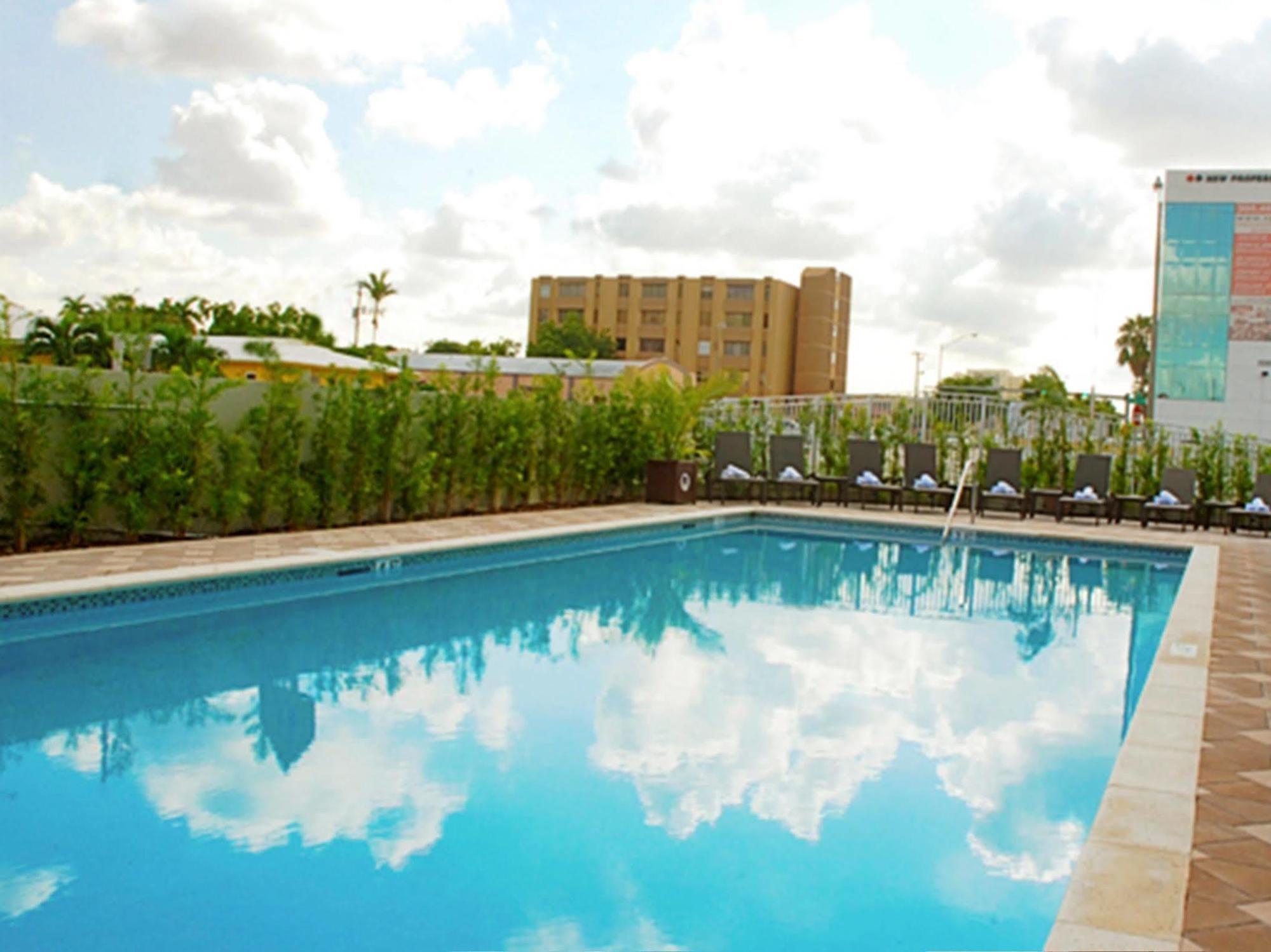 Best Western Plus Miami Intl Airport Hotel & Suites Coral Gables Exteriör bild